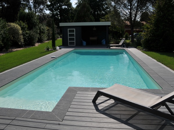 Piscines à Nantes 